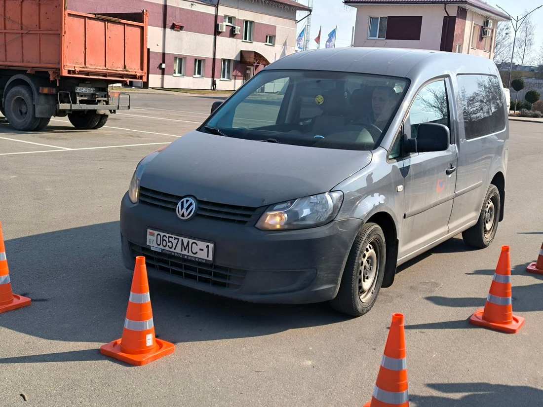 Водители КУПП БКХ на смотре-конкурсе профессионального мастерства
