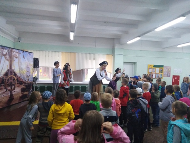 Пираты в лагере